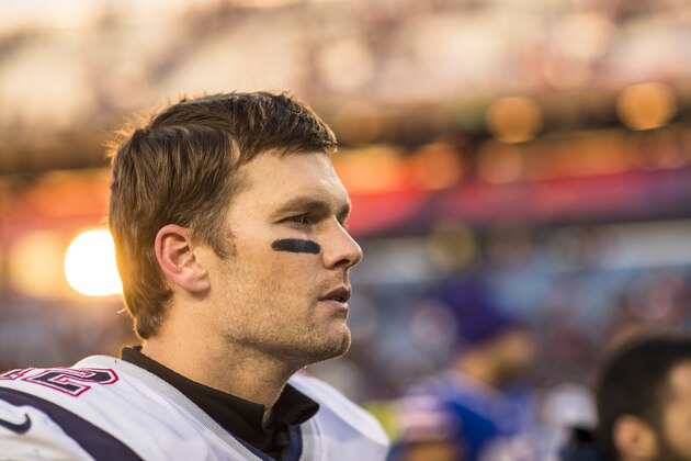 ORCHARD PARK, NY - DECEMBER 03:  Tom Brady #12 of the New England Patriots walks off the field after the game against the Buffalo Bills at New Era Field on December 3, 2017 in Orchard Park, New York. New England defeats Buffalo 23-3.  (Photo by Brett Carlsen/Getty Images)