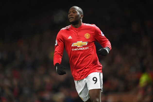 MANCHESTER, ENGLAND - DECEMBER 10: Romelu Lukaku of Manchester United in action during the Premier League match between Manchester United and Manchester City at Old Trafford on December 10, 2017 in Manchester, England.  (Photo by Michael Regan/Getty Images)