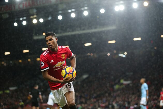 MANCHESTER, ENGLAND - DECEMBER 10: Marcus Rashford of Manchester United during the Premier League match between Manchester United and Manchester City at Old Trafford on December 10, 2017 in Manchester, England. (Photo by Robbie Jay Barratt - AMA/Getty Images)