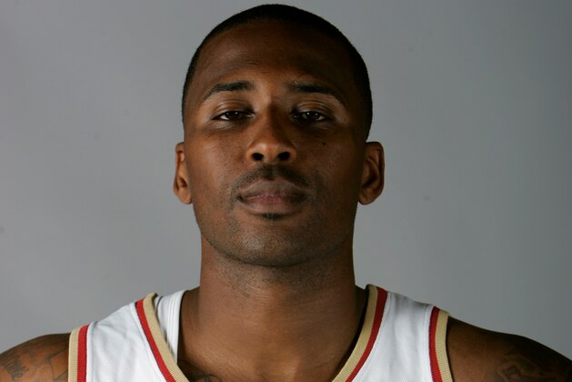 Cleveland Cavaliers' Lorenzen Wright at the team's media day Monday, Sept. 29, 2008, in Independence, Ohio. (AP Photo/Mark Duncan)