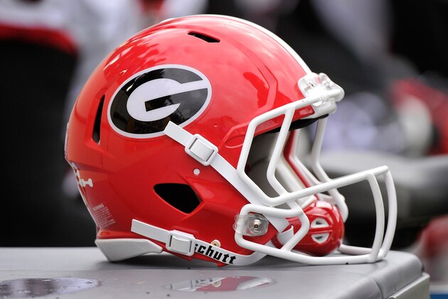 NASHVILLE, TN - OCTOBER 19: A helmet of the Georgia Bulldogs rests on the sideline during a game between the Georgia Bulldogs and the Vanderbilt Commodores at Vanderbilt Stadium on October 19, 2013 in Nashville, Tennessee. (Photo by Frederick Breedon/Getty Images)