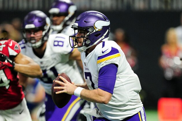 ATLANTA, GA - DECEMBER 03: Case Keenum #7 of the Minnesota Vikings scrambles on a pass play during the second half against the Atlanta Falcons at Mercedes-Benz Stadium on December 3, 2017 in Atlanta, Georgia. (Photo by Scott Cunningham/Getty Images)