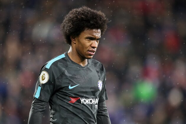 HUDDERSFIELD, ENGLAND - DECEMBER 12: Willian of Chelsea during the Premier League match between Huddersfield Town and Chelsea at John Smith's Stadium on December 12, 2017 in Huddersfield, England. (Photo by Robbie Jay Barratt - AMA/Getty Images)