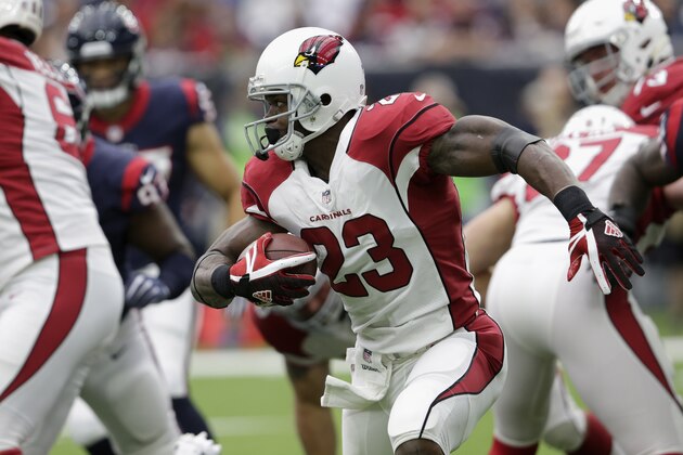 HOUSTON, TX - NOVEMBER 19:  Adrian Peterson #23 of the Arizona Cardinals runs the ball in the first quarter against the Houston Texans at NRG Stadium on November 19, 2017 in Houston, Texas.  (Photo by Tim Warner/Getty Images)