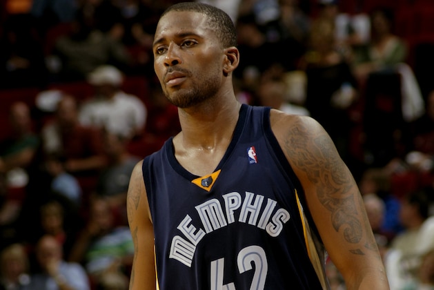 ORLANDO, FL - NOVEMBER 4:  Lorenzen Wright #42 of the Memphis Grizzlies is on the court during the game against the Orlando Magic at TD Waterhouse Centre on November 4, 2005 in Orlando, Florida.  The Grizzlies won 94-85.   NOTE TO USER: User expressly acknowledges and agrees that, by downloading and/or using this Photograph, user is consenting to the terms and conditions of the Getty Images License Agreement. Mandatory Copyright Notice: Copyright 2005 NBAE  (Photo by Fernando Medina/NBAE via Getty Images)