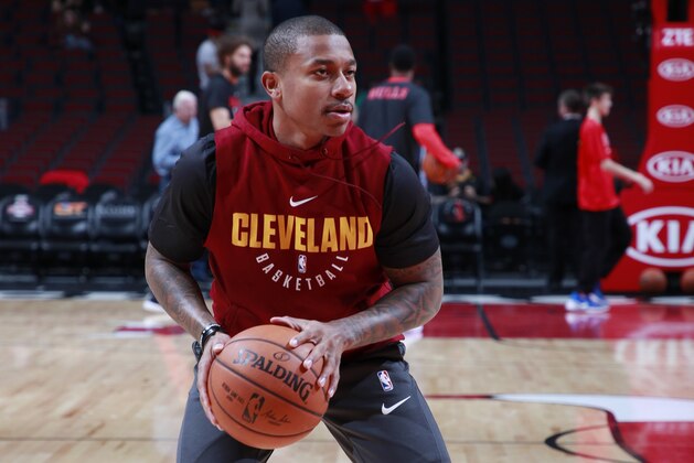 CHICAGO, IL - DECEMBER 4:  Isaiah Thomas #3 of the Cleveland Cavaliers warms up before the game against the Chicago Bulls on December 4, 2017 at the United Center in Chicago, Illinois. NOTE TO USER: User expressly acknowledges and agrees that, by downloading and or using this Photograph, user is consenting to the terms and conditions of the Getty Images License Agreement. Mandatory Copyright Notice: Copyright 2017 NBAE (Photo by Jeff Haynes/NBAE via Getty Images)