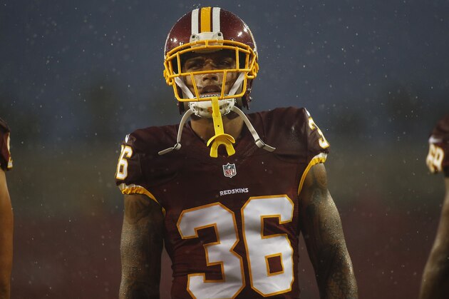 TAMPA, FL - AUGUST 31:  Defensive back Su'a Cravens #36 of the Washington Redskins  warms up before the start of an NFL game against the Tampa Bay Buccaneers on August 31, 2016 at Raymond James Stadium in Tampa, Florida. (Photo by Brian Blanco/Getty Images)