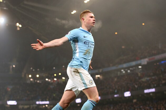 MANCHESTER, ENGLAND - DECEMBER 16: Kevin De Bruyne of Manchester City celebrates after scoring the second goal during the Premier League match between Manchester City and Tottenham Hotspur at Etihad Stadium on December 16, 2017 in Manchester, England. (Photo by Alex Livesey - Danehouse/Getty Images) MANCHESTER, ENGLAND - DECEMBER 16: Kevin De Bruyne of Manchester City celebrates after scoring the second goal during the Premier League match between Manchester City and Tottenham Hotspur at Etihad Stadium on December 16, 2017 in Manchester, England. (Photo by Alex Livesey - Danehouse/Getty Images)