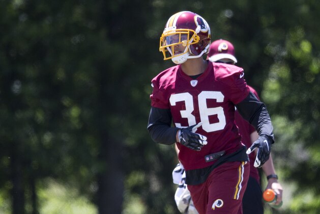 Washington Redskins' safety Su'a Cravens (36) runs during the first day of the NFL football teams minicamp at Redskins Park in Ashburn, Va., Tuesday, June 14, 2016. (AP Photo/Manuel Balce Ceneta)