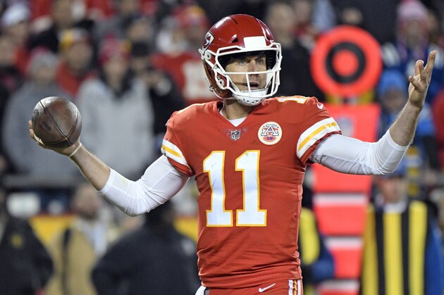 Kansas City Chiefs quarterback Alex Smith (11) gestures during the first half of an NFL football game against the Los Angeles Chargers in Kansas City, Mo., Saturday, Dec. 16, 2017. (AP Photo/Ed Zurga)