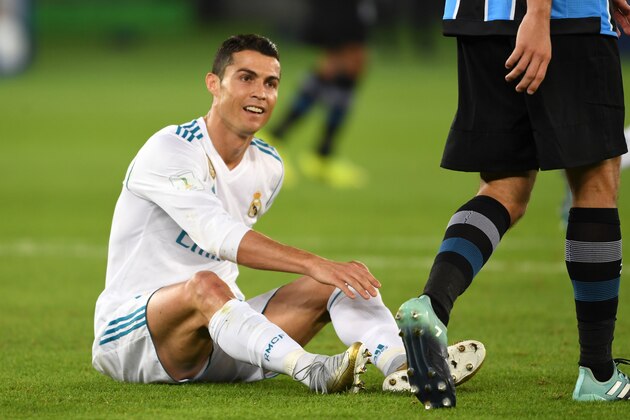 ABU DHABI, UNITED ARAB EMIRATES - DECEMBER 16:  Cristiano Ronaldo of Real Madrid reacts during the FIFA Club World Cup UAE 2017 Final between Gremio and Real Madrid at the Zayed Sports City Stadium on December 16, 2017 in Abu Dhabi, United Arab Emirates.  (Photo by Etsuo Hara/Getty Images)