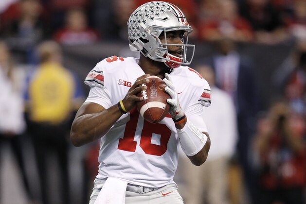 INDIANAPOLIS, IN - DECEMBER 02: J.T. Barrett #16 of the Ohio State Buckeyes looks to pass during the Big Ten Championship against the Wisconsin Badgers at Lucas Oil Stadium on December 2, 2017 in Indianapolis, Indiana. (Photo by Joe Robbins/Getty Images)