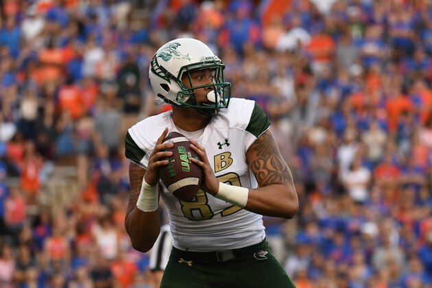 GAINESVILLE, FL - NOVEMBER 18: Kylen Binn #83 of the UAB Blazers throws the ball for an interception during the game against the Florida Gators at Ben Hill Griffin Stadium on November 18, 2017 in Gainesville, Florida. (Photo by Rob Foldy/Getty Images)