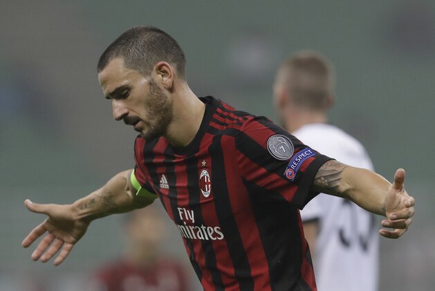 AC Milan's Leonardo Bonucci gestures during an Europa League, Group D, soccer match between AC Milan and AEK Athens, at the San Siro stadium in Milan, Italy, Thursday, Oct. 19, 2017. (AP Photo/Luca Bruno)