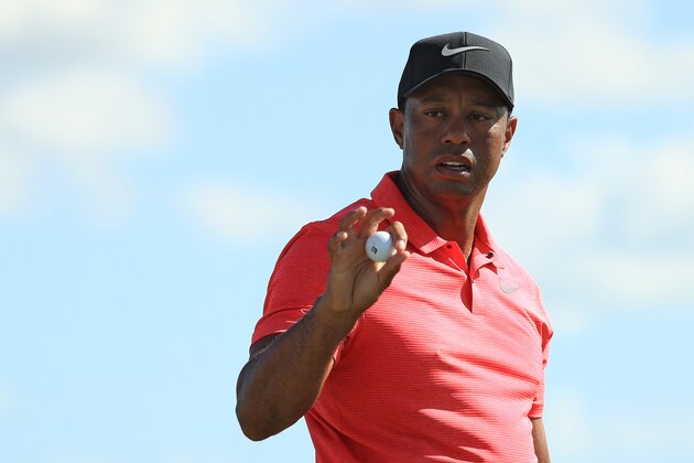NASSAU, BAHAMAS - DECEMBER 03:  Tiger Woods of the United States warms up on the range for the final round of the Hero World Challenge at Albany, Bahamas on December 3, 2017 in Nassau, Bahamas.  (Photo by Mike Ehrmann/Getty Images)