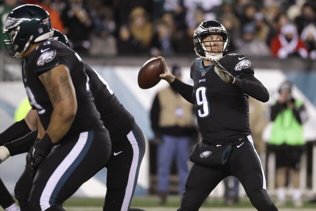 Philadelphia Eagles' Nick Foles in action during the second half of an NFL football game against the Oakland Raiders, Monday, Dec. 25, 2017, in Philadelphia. (AP Photo/Michael Perez)