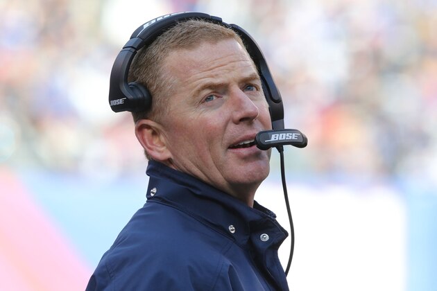 EAST RUTHERFORD, NJ - DECEMBER 10: Head Coach Jason Garrett of the Dallas Cowboys in action against the New York Giants on December 10, 2017 at MetLife Stadium in East Rutherford, New Jersey. Dallas won 30-10. (Photo by Al Pereira/Getty Images)