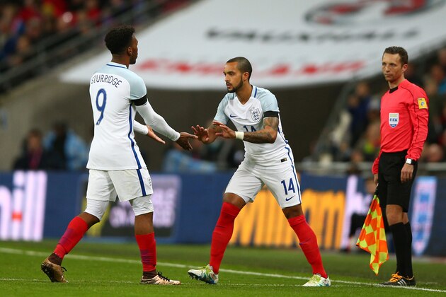 LONDON, ENGLAND - MARCH 29:  Theo Walcott of England comes on as a substitute to replace Daniel Sturridge during the International Friendly match between England and Netherlands at Wembley Stadium on March 29, 2016 in London, England.  (Photo by Paul Gilham/Getty Images)