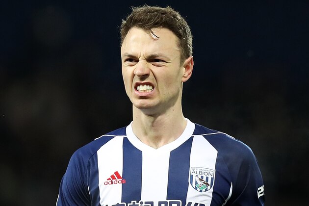 WEST BROMWICH, ENGLAND - DECEMBER 26: Jonny Evans of West Bromwich Albion during the Premier League match between West Bromwich Albion and Everton at The Hawthorns on December 26, 2017 in West Bromwich, England. (Photo by Lynne Cameron/Getty Images)