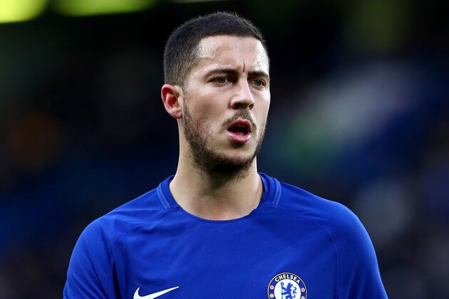 LONDON, ENGLAND - DECEMBER 26:  Eden Hazard of Chelsea during the Premier League match between Chelsea and Brighton and Hove Albion at Stamford Bridge on December 26, 2017 in London, England.  (Photo by Clive Rose/Getty Images)