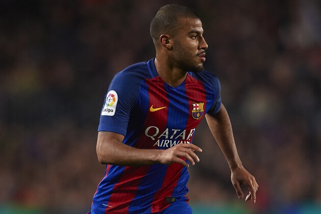 BARCELONA, SPAIN - MARCH 19:  Rafinha of Barcelona runs with the ball during the La Liga match between FC Barcelona and Valencia CF at Camp Nou Stadium on March 19, 2017 in Barcelona, Spain.  (Photo by Manuel Queimadelos Alonso/Getty Images)