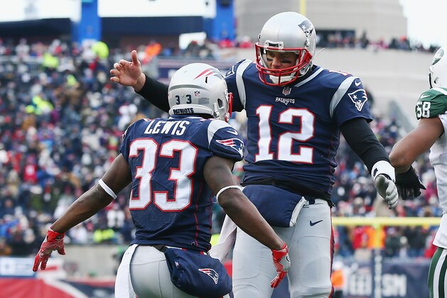 FOXBORO, MA - DECEMBER 31:  Dion Lewis #33 of the New England Patriots celebrates with Tom Brady #12 after scoring a 5-yard receiving touchdown during the second quarter against the New York Jets at Gillette Stadium on December 31, 2017 in Foxboro, Massachusetts.  (Photo by Maddie Meyer/Getty Images)