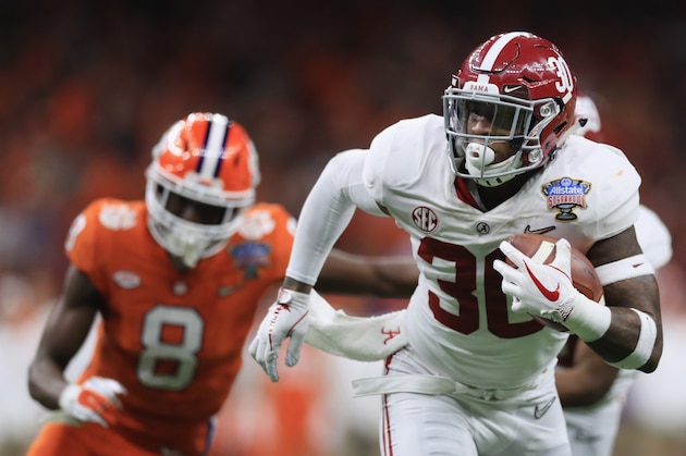 NEW ORLEANS, LA - JANUARY 01:  Mack Wilson #30 of the Alabama Crimson Tide returns an interception for a touchdown in the second half of the AllState Sugar Bowl against the Clemson Tigers at the Mercedes-Benz Superdome on January 1, 2018 in New Orleans, Louisiana.  (Photo by Ronald Martinez/Getty Images)