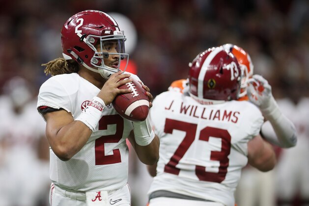 NEW ORLEANS, LA - JANUARY 01:  Jalen Hurts #2 of the Alabama Crimson Tide throws the ball in the seond half of the AllState Sugar Bowl against the Clemson Tigers at the Mercedes-Benz Superdome on January 1, 2018 in New Orleans, Louisiana.  (Photo by Chris Graythen/Getty Images)