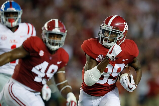 TUSCALOOSA, AL - SEPTEMBER 30:  Levi Wallace #39 of the Alabama Crimson Tide returns this interception for a touchdown against the Mississippi Rebels at Bryant-Denny Stadium on September 30, 2017 in Tuscaloosa, Alabama.  (Photo by Kevin C. Cox/Getty Images)