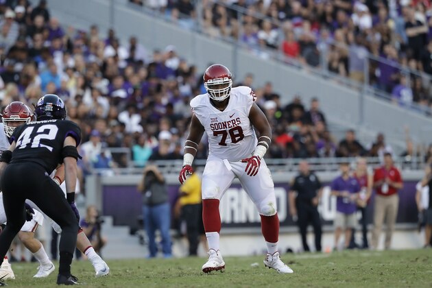 FORT WORTH, TX - OCTOBER 01:  Orlando Brown #78 of the Oklahoma Sooners in the second half at Amon G. Carter Stadium on October 1, 2016 in Fort Worth, Texas.  (Photo by Ronald Martinez/Getty Images)