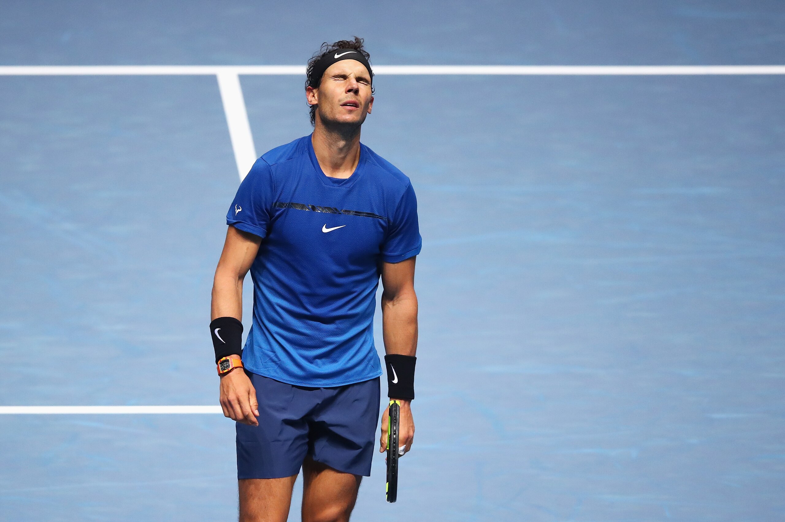 LONDON, ENGLAND - NOVEMBER 13:  Rafael Nadal of Spain reacts in his Singles match against David Goffin of Belgium during day two of the Nitto ATP World Tour Finals at O2 Arena on November 13, 2017 in London, England.  (Photo by Clive Brunskill/Getty Images)