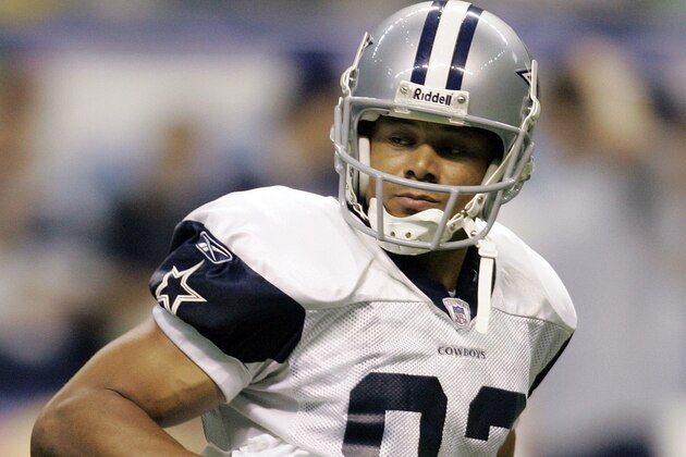 **FILE**In this July 27, 2007 file photo, Dallas Cowboys wide receiver Terry Glenn runs during training camp in San Antonio, Texas. Former Dallas Cowboys receiver Glenn was arrested on public intoxication and marijuana possession charges after appearing disoriented at a hotel, police said Thursday Feb. 5, 2009. (AP Photo/Eric Gay, File)