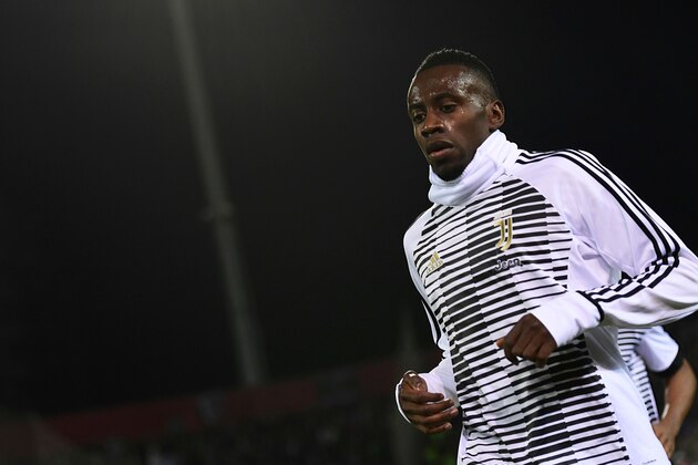 Juventus' French midfielder Blaise Matuidi warms up prior to the Italian Serie A football match between Cagliari Calcio and Juventus at the Sardegna Arena stadium in Cagliari, on the Mediterranean island of Sardinia, on January 6, 2018.
Matuidi has hit out after he suffered racist abuse during the Serie A game on January 6 against Cagliari in Sardinia and was ignored when he asked the referee to intervene. / AFP PHOTO / MIGUEL MEDINA        (Photo credit should read MIGUEL MEDINA/AFP/Getty Images)