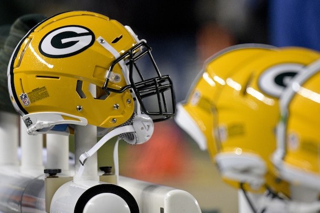 A Green Bay Packers helmet on the bench during an NFL football game in Pittsburgh, Sunday, Nov. 26, 2017. (AP Photo/Don Wright)