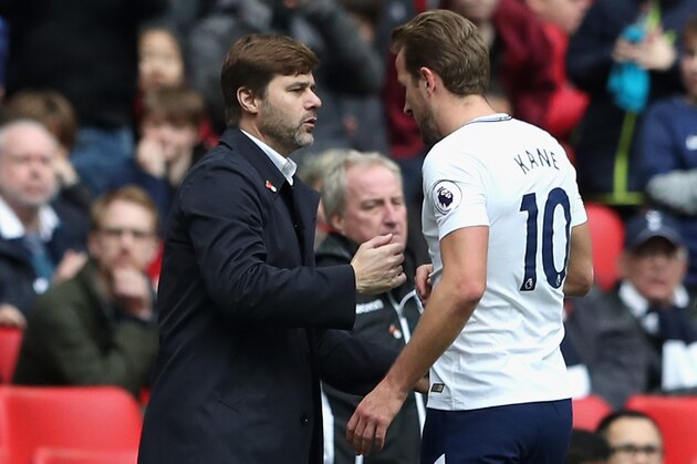 LONDON, ENGLAND - NOVEMBER 05:  Harry Kane of Tottenham Hotspur shakes hands with Mauricio Pochettino, Manager of Tottenham Hotspur as he is subbed off during the Premier League match between Tottenham Hotspur and Crystal Palace at Wembley Stadium on November 5, 2017 in London, England.  (Photo by Matthew Lewis/Getty Images)