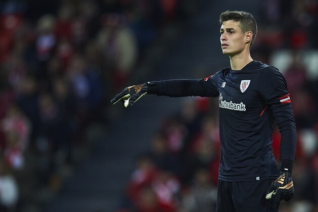 BILBAO, SPAIN - DECEMBER 02:  Kepa Arrizabalaga of Athletic Club reacts during the La Liga match between Athletic Club and Real Madrid at Estadio de San Mames on December 2, 2017 in Bilbao, Spain.  (Photo by Juan Manuel Serrano Arce/Getty Images)