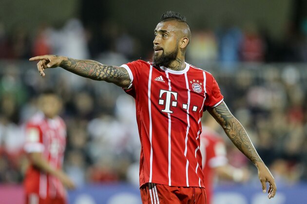 DOHA, QATAR - JANUARY 06: Arturo Erasmo Vidal of Muenchen gestures during the Friendly match between Al-Ahli and Bayern Muenchen at Aspire Academy on January 06, 2018 in Doha, Qatar. (Photo by TF-Images/TF-Images via Getty Images)