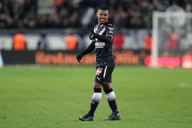 BORDEAUX, FRANCE - DECEMBER 21:  Malcom of Bordeaux reacts during the Ligue 1 match between FC Girondins de Bordeaux and Montpellier Herault SC at Stade Matmut Atlantique on December 21, 2017 in Bordeaux, .  (Photo by Romain Perrocheau/Getty Images)
