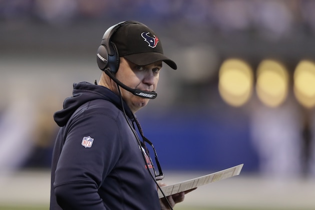 Houston Texans head coach Bill O'Brien watches during the second half of an NFL football game against the Indianapolis Colts, Sunday, Dec. 31, 2017, in Indianapolis. (AP Photo/Michael Conroy)