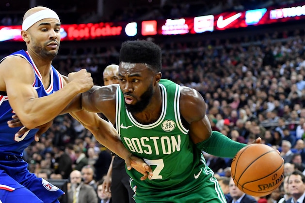 LONDON, ENGLAND - JANUARY 11: Jaylen Brown #7 of the Boston Celtics handles the ball during the game against the Philadelphia 76ers on January 11, 2018 at The O2 Arena in London, England as part of the 2018 NBA London Global Game.  NOTE TO USER: User expressly acknowledges and agrees that, by downloading and or using this photograph, User is consenting to the terms and conditions of the Getty Images License Agreement. Mandatory Copyright Notice: Copyright 2018 NBAE  (Photo by Jesse D. Garrabrant/NBAE via Getty Images)
