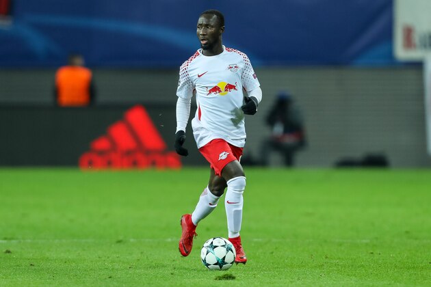 LEIPZIG, GERMANY - DECEMBER 06: Naby Keita of Leipzig controls the ball during the UEFA Champions League group G soccer match between RB Leipzig and Besiktas at the Leipzig Arena in Leipzig, Germany on December 06, 2017. (Photo by TF-Images/TF-Images via Getty Images)