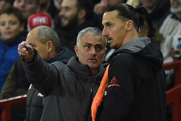 Manchester United's Portuguese manager Jose Mourinho (L) gives instructions to Manchester United's Swedish striker Zlatan Ibrahimovic (R) before Manchester United's Swedish striker Zlatan Ibrahimovic comes on as a substitute during the English Premier League football match between Manchester United and Newcastle at Old Trafford in Manchester, north west England, on November 18, 2017. / AFP PHOTO / Oli SCARFF / RESTRICTED TO EDITORIAL USE. No use with unauthorized audio, video, data, fixture lists, club/league logos or 'live' services. Online in-match use limited to 75 images, no video emulation. No use in betting, games or single club/league/player publications.  /         (Photo credit should read OLI SCARFF/AFP/Getty Images)
