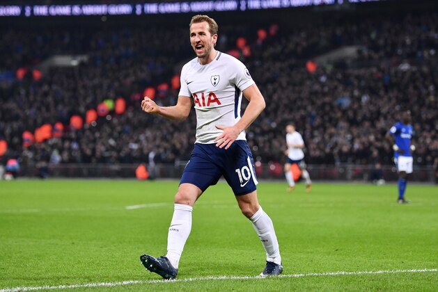 LONDON, ENGLAND - JANUARY 13:  Harry Kane of Tottenham Hotspur celebrates after scoring his sides third goal during the Premier League match between Tottenham Hotspur and Everton at Wembley Stadium on January 13, 2018 in London, England.  (Photo by Justin Setterfield/Getty Images)