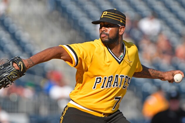 PITTSBURGH, PA - SEPTEMBER 24:  Felipe Rivero #73 of the Pittsburgh Pirates delivers a pitch in the ninth inning during the game against the St. Louis Cardinals at PNC Park on September 24, 2017 in Pittsburgh, Pennsylvania. (Photo by Justin Berl/Getty Images)