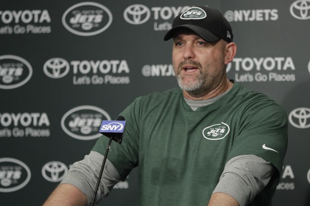 New York Jets offensive coordinator John Morton talks to reporters during the team's organized team activities at its NFL football training facility, Tuesday, May 23, 2017, in Florham Park, N.J. (AP Photo/Julio Cortez)