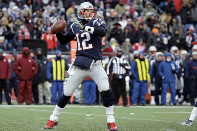New England Patriots quarterback Tom Brady passes during the second half of an NFL football game against the New York Jets, Sunday, Dec. 31, 2017, in Foxborough, Mass. (AP Photo/Steven Senne)