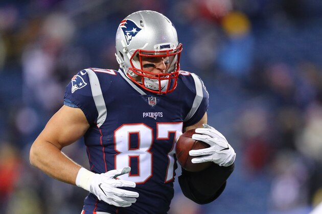 FOXBOROUGH, MA - JANUARY 13:  Rob Gronkowski #87 of the New England Patriots warms up before the AFC Divisional Playoff game against the Tennessee Titans  at Gillette Stadium on January 13, 2018 in Foxborough, Massachusetts.  (Photo by Maddie Meyer/Getty Images)
