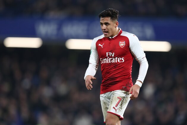 LONDON, ENGLAND - JANUARY 10: Alexis Sanchez of Arsenal  during the Carabao Cup Semi-Final First Leg match between Chelsea and Arsenal at Stamford Bridge on January 10, 2018 in London, England. (Photo by Catherine Ivill/Getty Images)