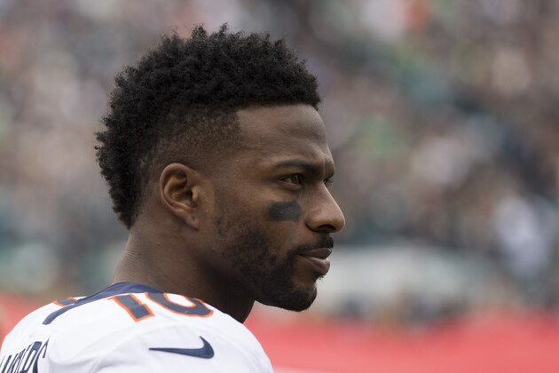 PHILADELPHIA, PA - NOVEMBER 5: Emmanuel Sanders #10 of the Denver Broncos looks on prior to the game against the Philadelphia Eagles at Lincoln Financial Field on November 5, 2017 in Philadelphia, Pennsylvania. (Photo by Mitchell Leff/Getty Images)