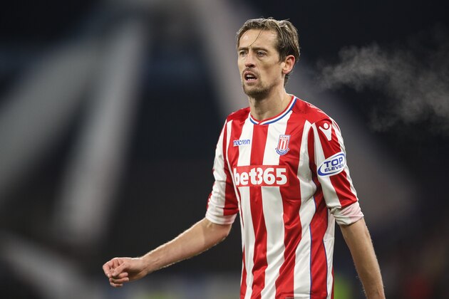 HUDDERSFIELD, ENGLAND - DECEMBER 26: Peter Crouch of Stoke City during the Premier League match between Huddersfield Town and Stoke City at John Smith's Stadium on December 26, 2017 in Huddersfield, England. (Photo by Robbie Jay Barratt - AMA/Getty Images)